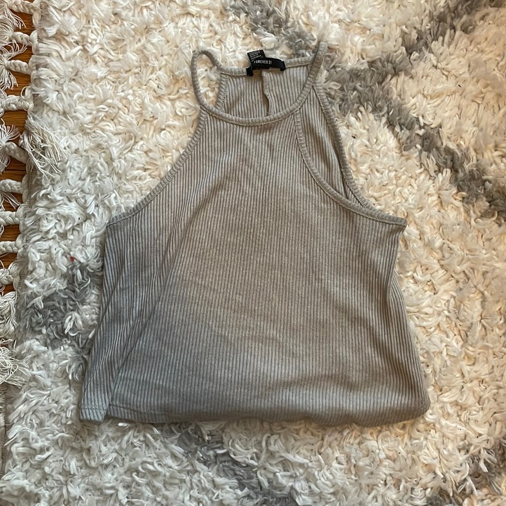 Gray top